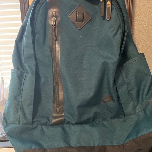 Nike Backpack - Picture 3 of 5